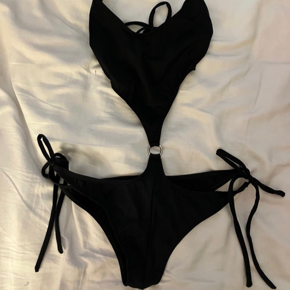 One piece unique cut out swimsuit bathing suit